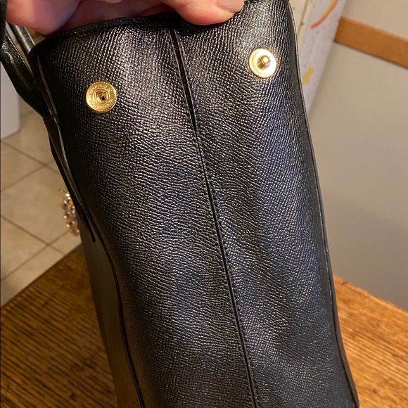 🛑🛑SOLD ~ COACH LEATHER TOTE ~ SOLD🛑🛑 - Picture 4 of 4